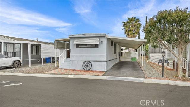 Riverside, CA 92503,3700 Buchanan #64