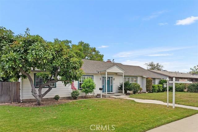 621 N Mountain View Place, Fullerton, CA 92831