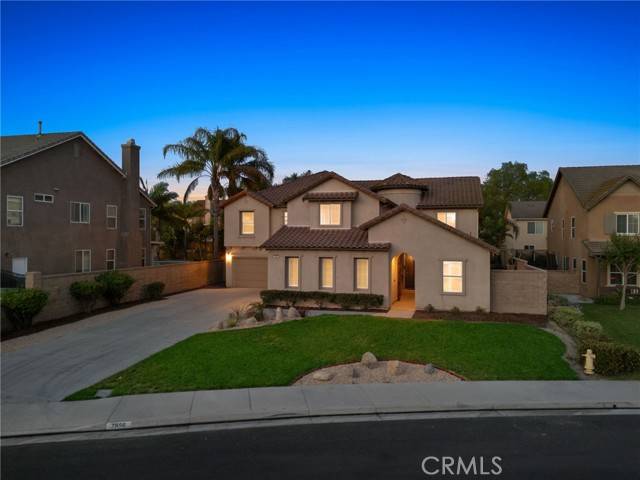 7856 Hall Avenue, Eastvale, CA 92880