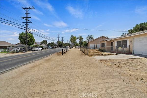 Norco, CA 92860,1072 Fifth Street