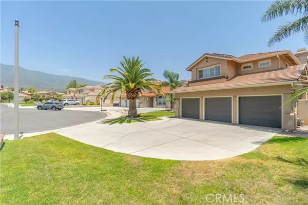 Rancho Cucamonga, CA 91739,5695 Pasadena Court