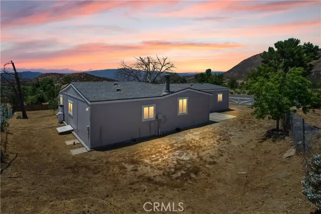 33610 Hayfield Circle, Wildomar, CA 92595