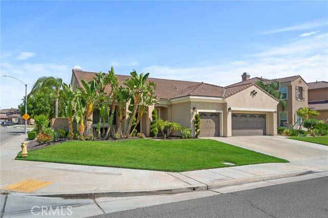 6930 Boulder Creek Drive, Eastvale, CA 92880