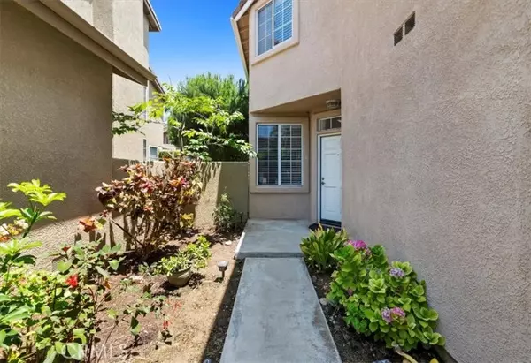 La Mirada, CA 90638,15272 Rousseau Lane