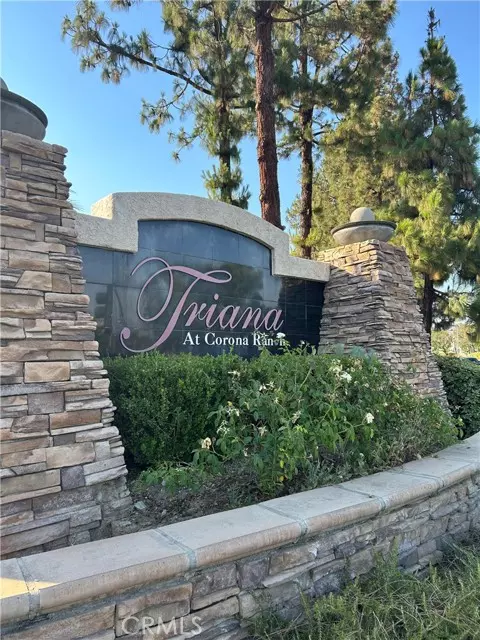 Corona, CA 92879,1015 La Terraza Circle #203