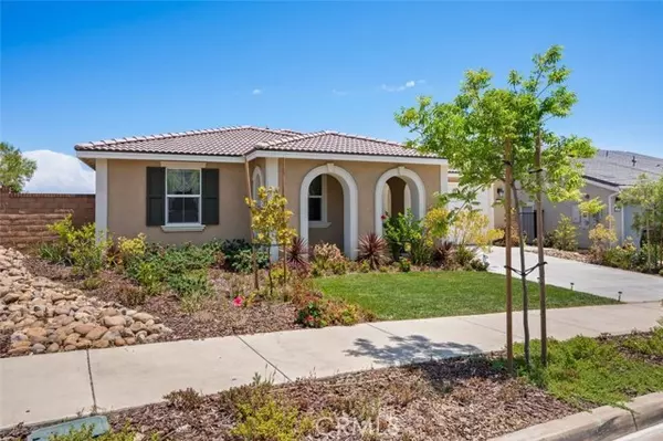 Corona, CA 92882,2521 Santa Fiora Drive