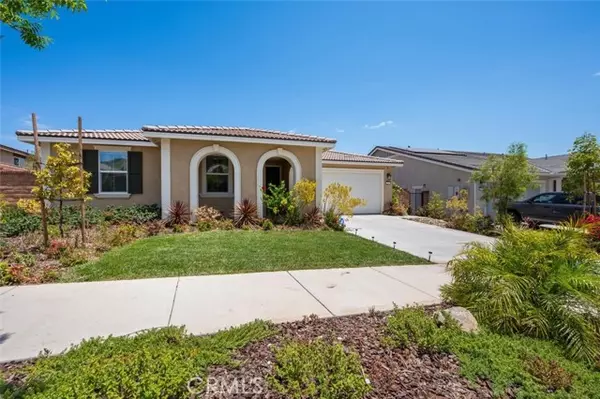 Corona, CA 92882,2521 Santa Fiora Drive