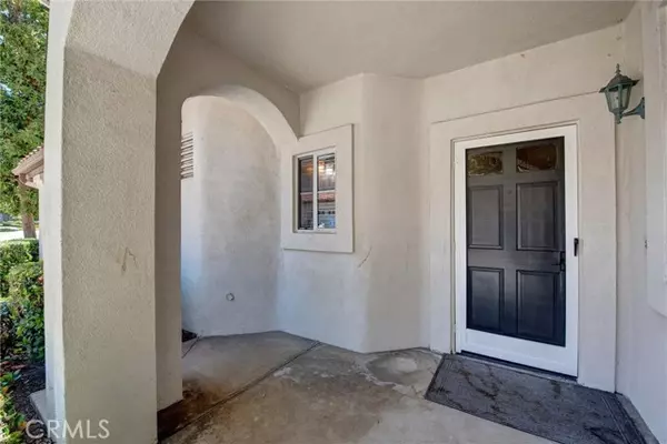 Rancho Santa Margarita, CA 92688,9 Via Lampara