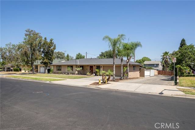 313 E Francis Street, Corona, CA 92879