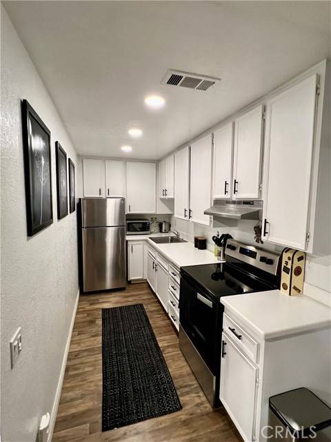 2821 N Los Felices Circle #K212, Palm Springs, CA 92262