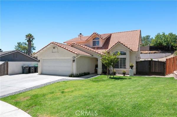 Perris, CA 92570,1776 Auburn Court