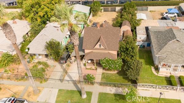 Riverside, CA 92507,2243 9th Street