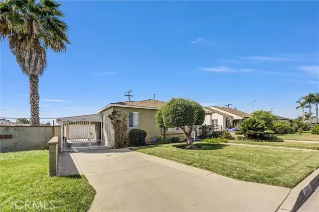 8224 Arnett Street, Downey, CA 90241