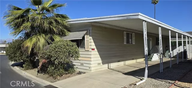 9391 California #80, Riverside, CA 92503