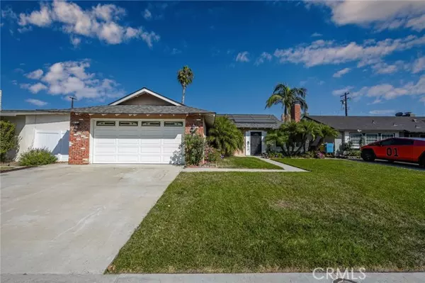 Huntington Beach, CA 92647,15232 Nottingham Lane