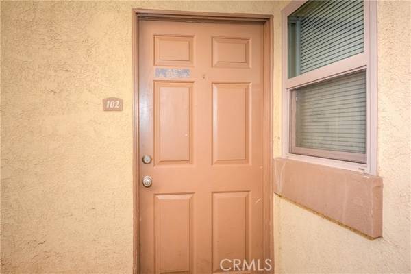 Riverside, CA 92507,1130 W Blaine Street #102