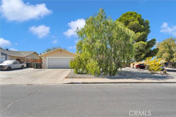 15166 Haddington Way, Victorville, CA 92394