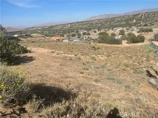 0 Summit Valley Rd, Hesperia, CA 92345