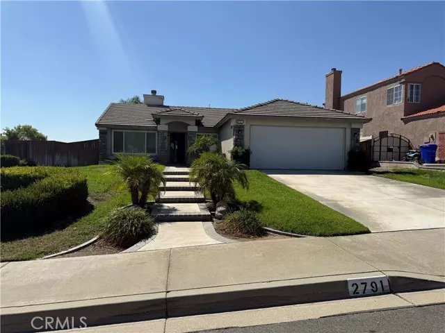 2791 Plaza Serena Drive, Rialto, CA 92377