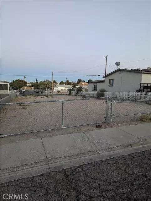 Barstow, CA 92311,1811614 Wilshire