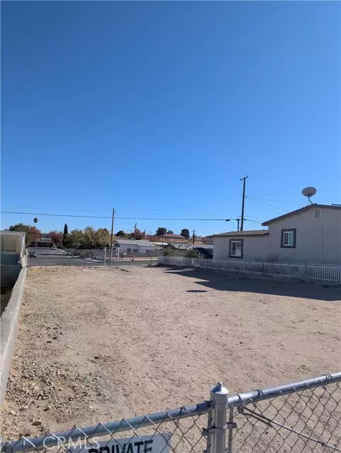 Barstow, CA 92311,1811614 Wilshire