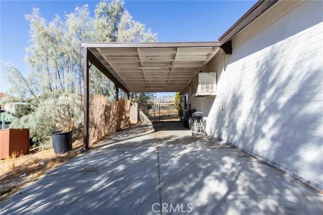 9626 Bella Vista Drive, Morongo Valley, CA 92256