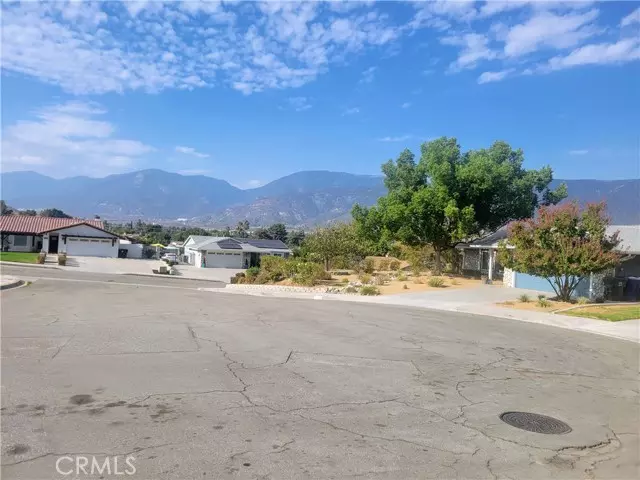 1493 Yardley Street, San Bernardino, CA 92407