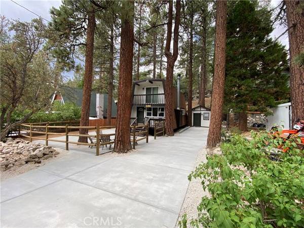 39260 Mohawk Drive,  Fawnskin,  CA 92333