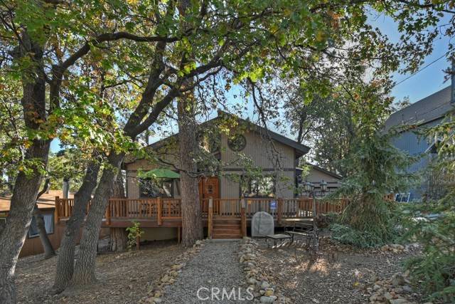 843 Maple Lane, Sugarloaf, CA 92386