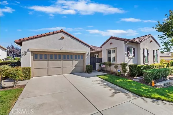 Corona, CA 92883,8808 Larkspur Drive