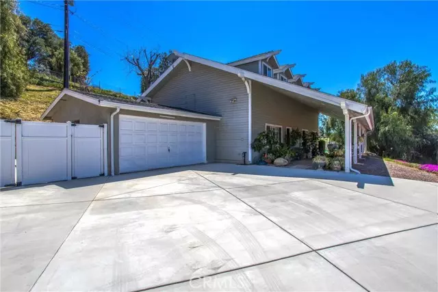 12521 Ruth Lane, Yucaipa, CA 92399