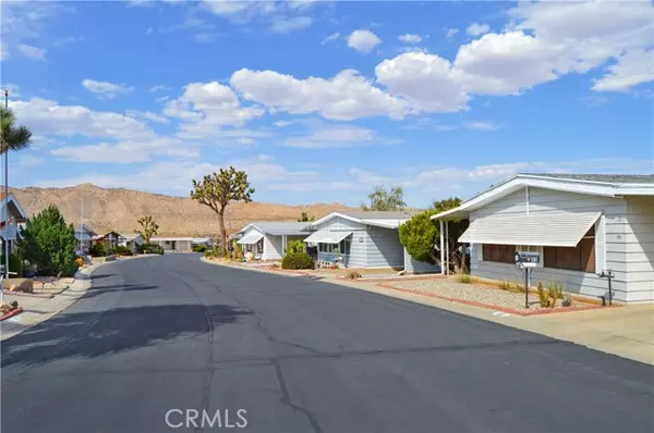 Yucca Valley, CA 92284,7501 Palm #83