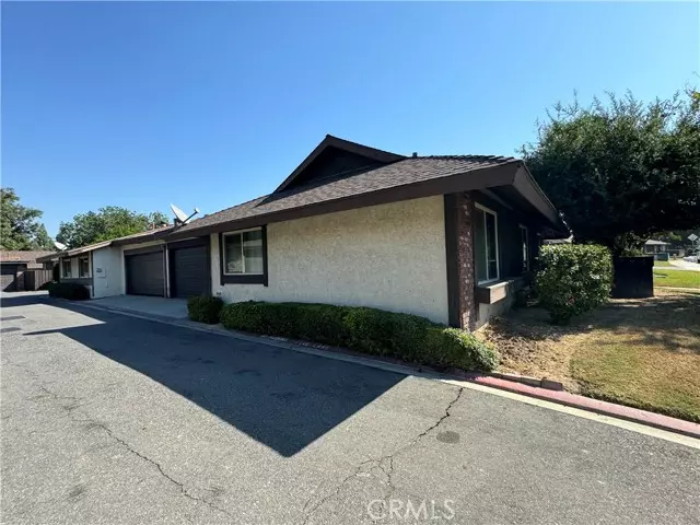 4241 Kingsbury Place, Riverside, CA 92503