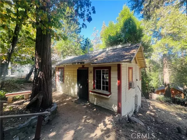 Crestline, CA 92325,23904 Bowl Road