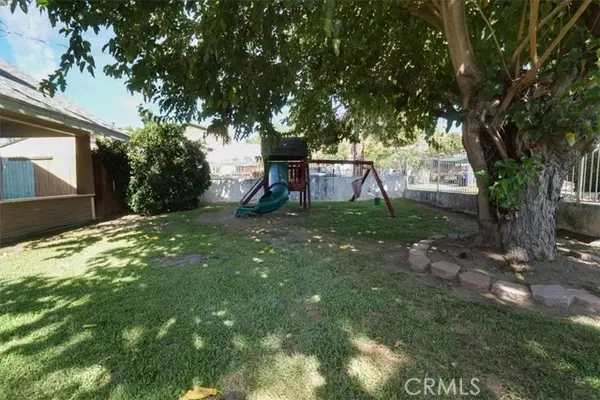 2118 Pepper Dr., Highland, CA 92346