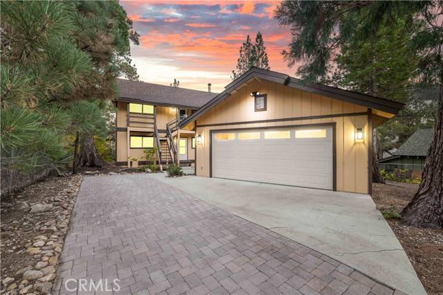 1006 Feather Mountain Dr, Big Bear City, CA 92314