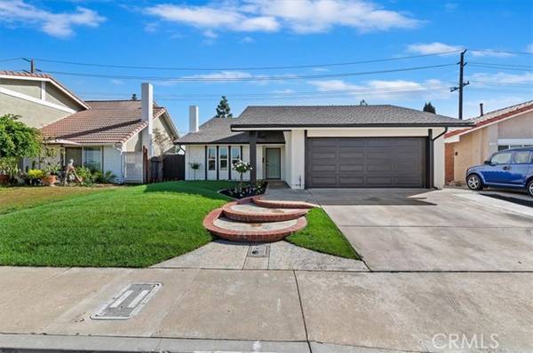 17648 San Candelo Street, Fountain Valley, CA 92708