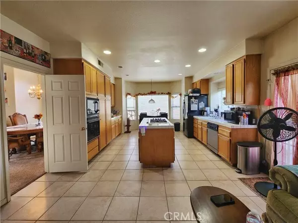 Colton, CA 92324,2151 Sunset Court