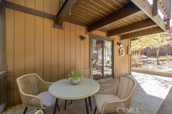 Sugarloaf, CA 92386,755 Holmes Lane