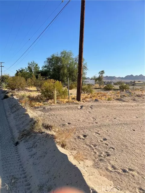 Lucerne Valley, CA 92356,0 Medanos