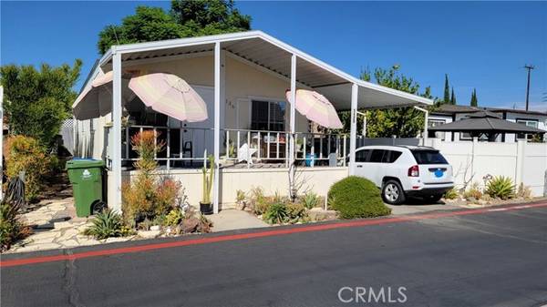 21500 Lassen #136, Chatsworth, CA 91311