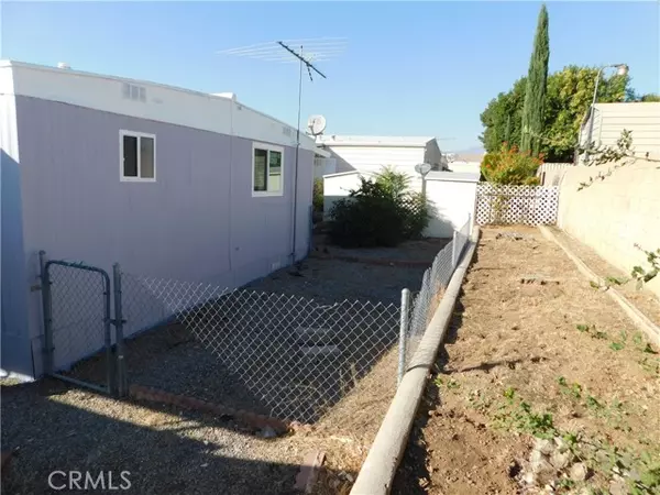 Yucaipa, CA 92399,12680 4TH #4