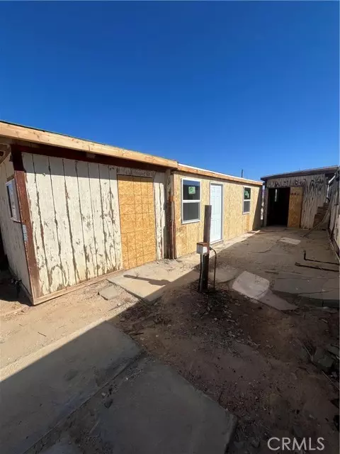 29 Palms, CA 92277,87908 Amboy Road