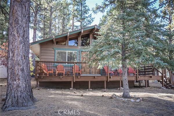 934 Kingston Lane, Big Bear City, CA 92314