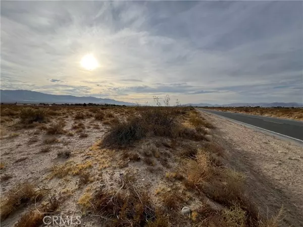 Lucerne Valley, CA 92356,0 Old Woman Springs