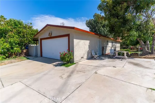 18505 7TH ST, Bloomington, CA 92316