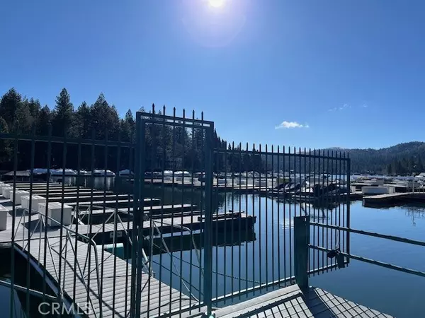 Lake Arrowhead, CA 92352,0 North Bay