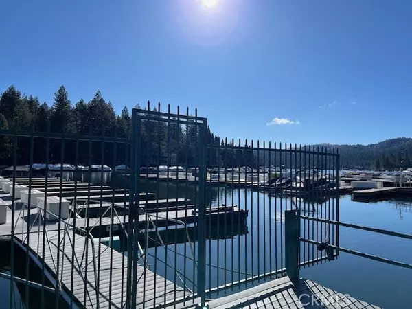 Lake Arrowhead, CA 92352,0 North Bay