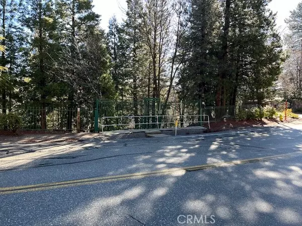 Lake Arrowhead, CA 92352,0 North Bay