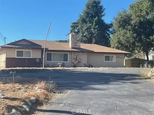 8405 Oak Glen Road, Cherry Valley, CA 92223